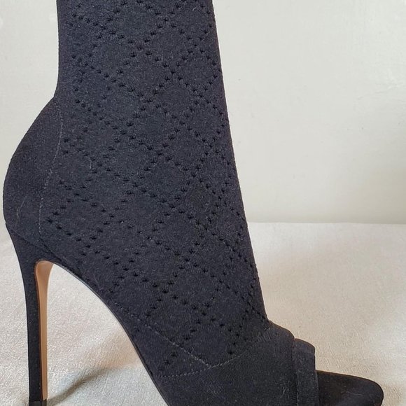 Gianvito Rossi Stretch Knit Fabric Peep Toe Bootie 41 EU 10 US - Picture 2 of 8